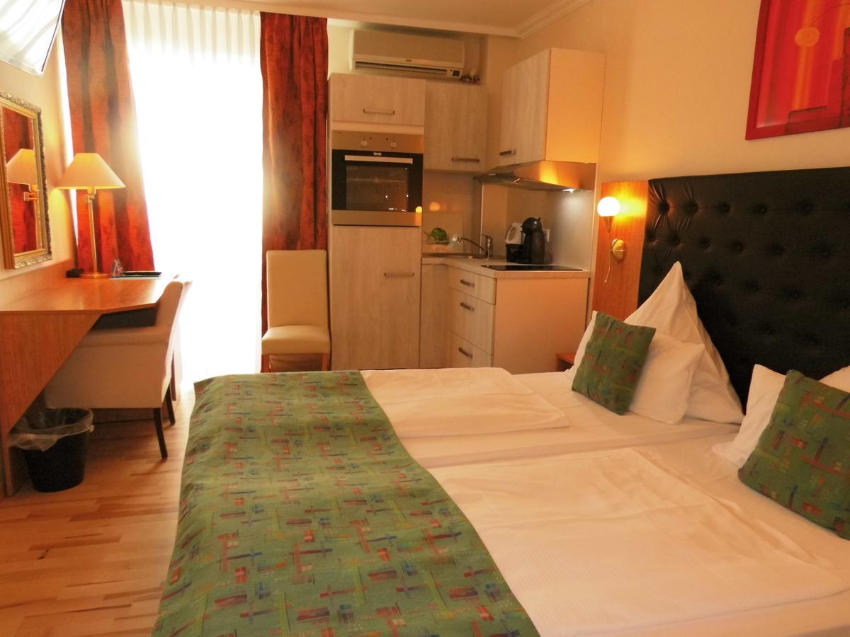 Guzulka & Restaurant Lejlighedshotel 3*
