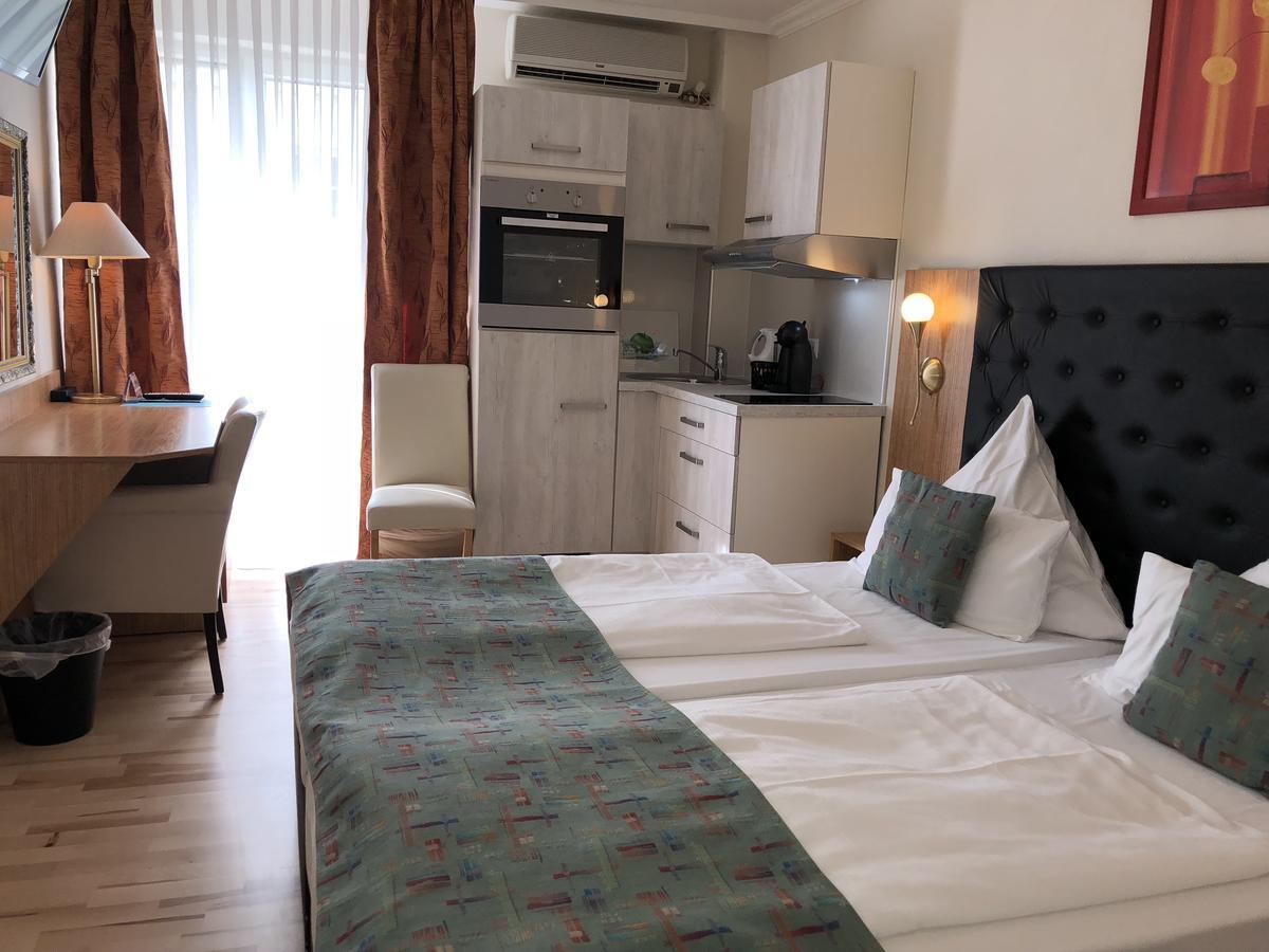 Guzulka & Restaurant Lejlighedshotel 3*