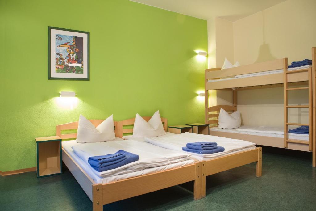 Hotel Acama & Schoeneberg 2*