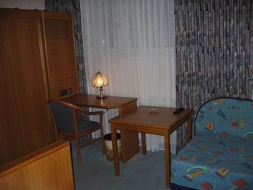 Miles Hotel 3*