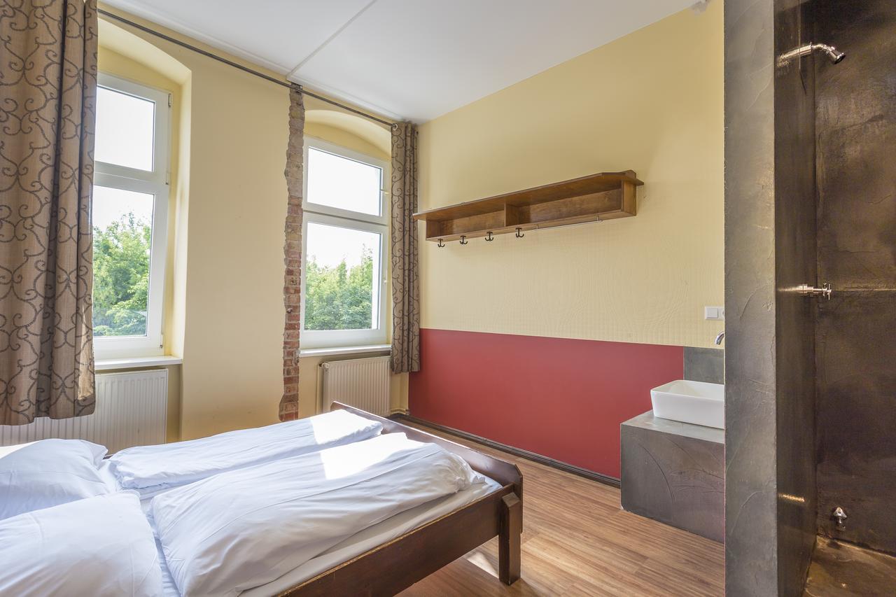 Hostel Sunflower