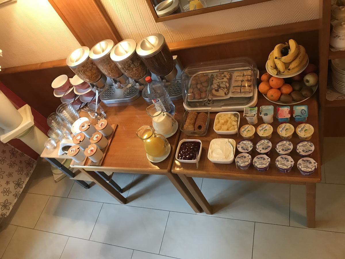 Miles Hotel 3*