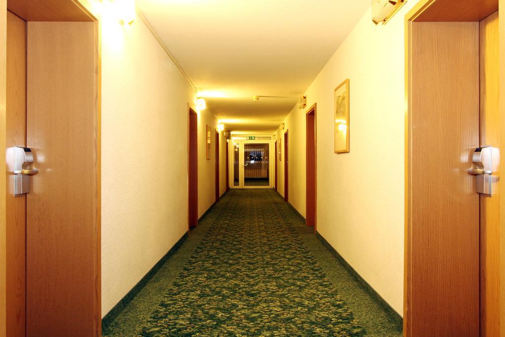 Hotel Comfort Lichtenberg 3*