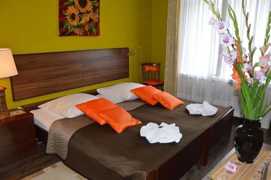 Ingeborg Guest house 2*