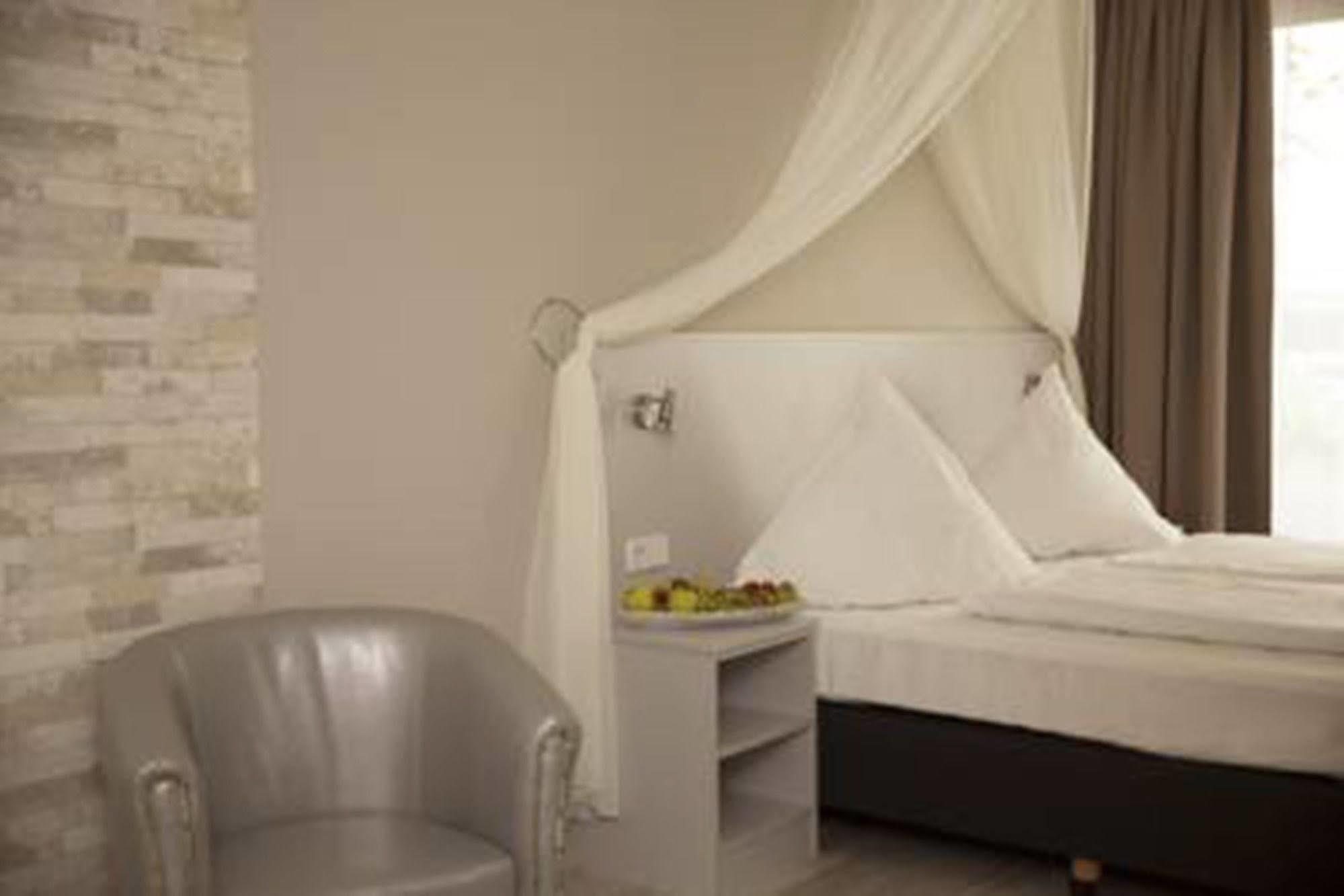 Hotel Kiez 3*