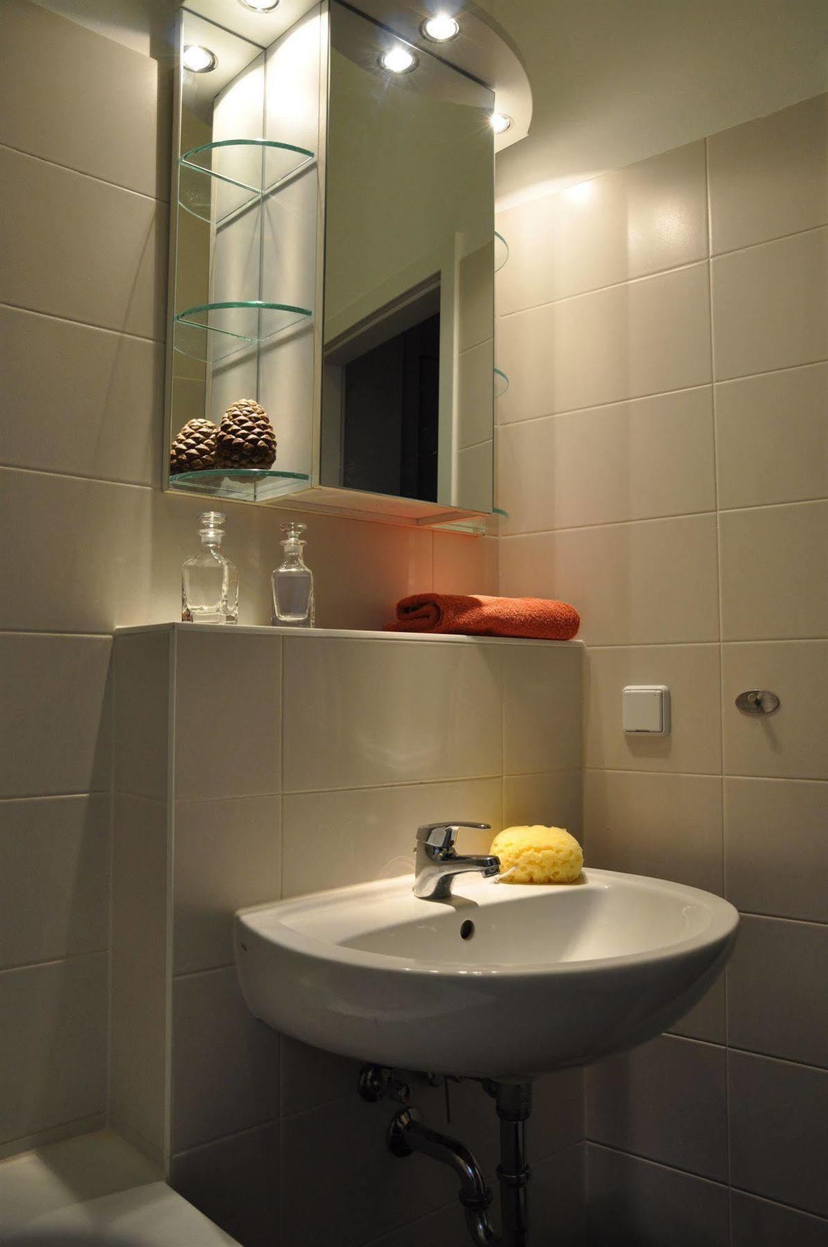 Gasthof Hotel-pension Charlottenburg *