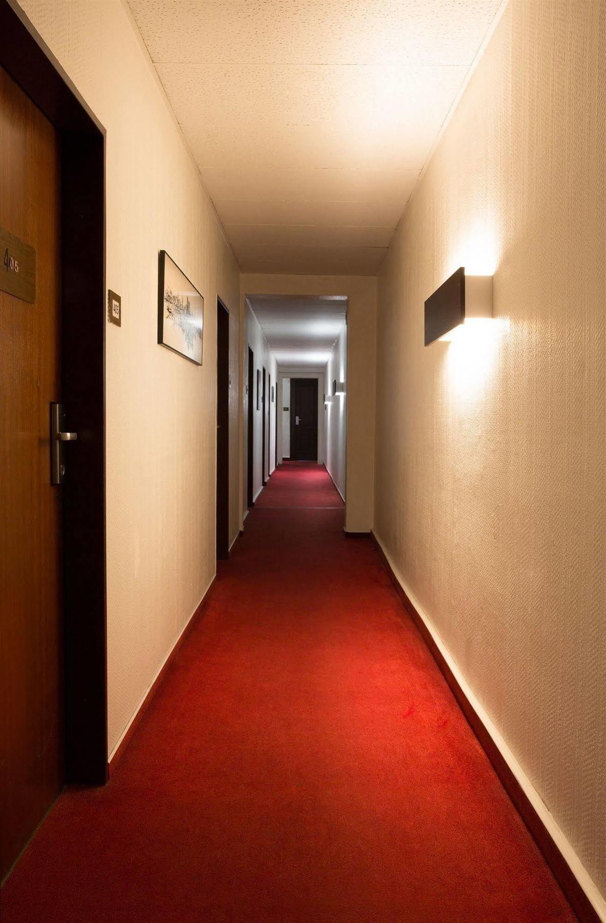 Comet Am Kurfuerstendamm 3*