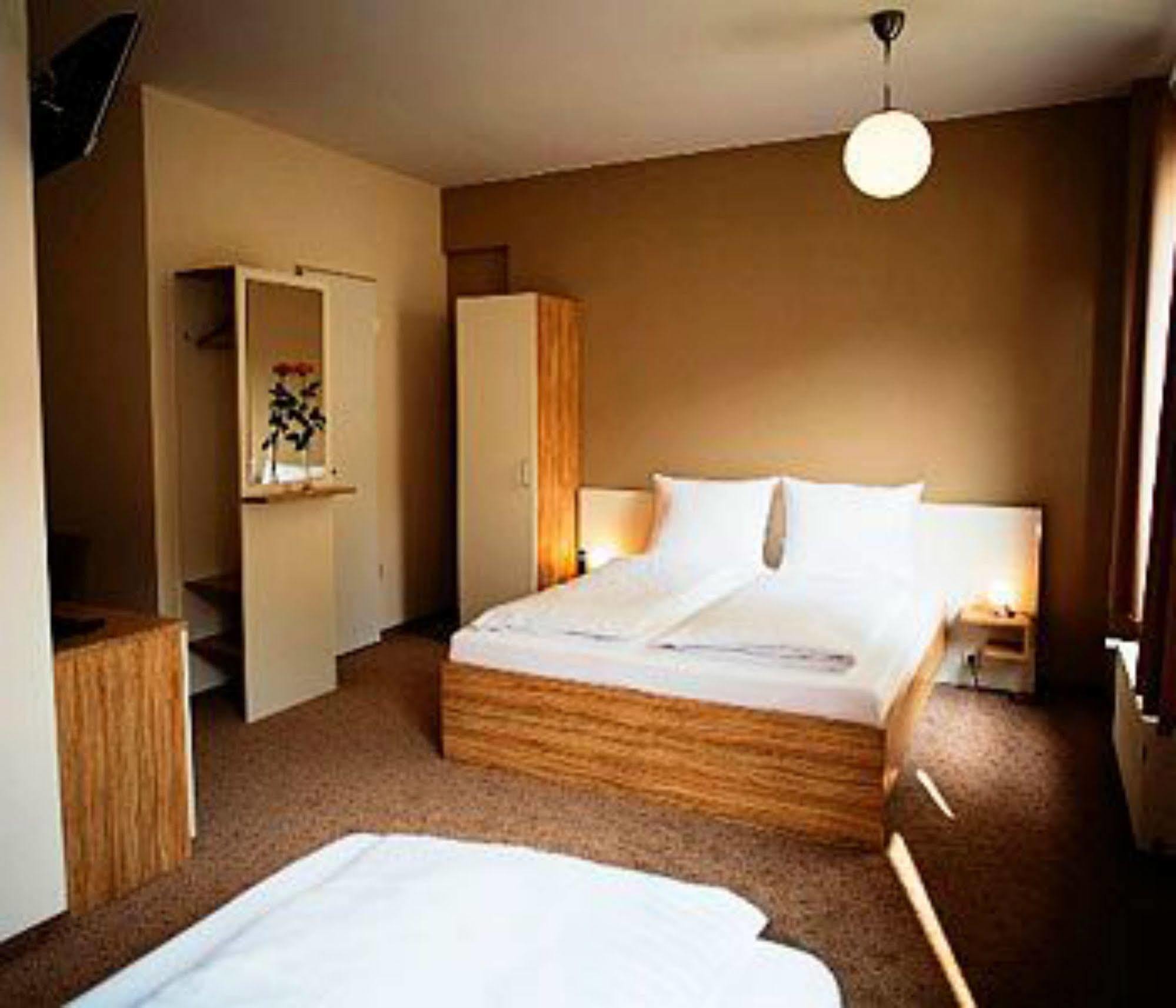 Hotel Nu Wave - Digital Check-in 2025 Berlin