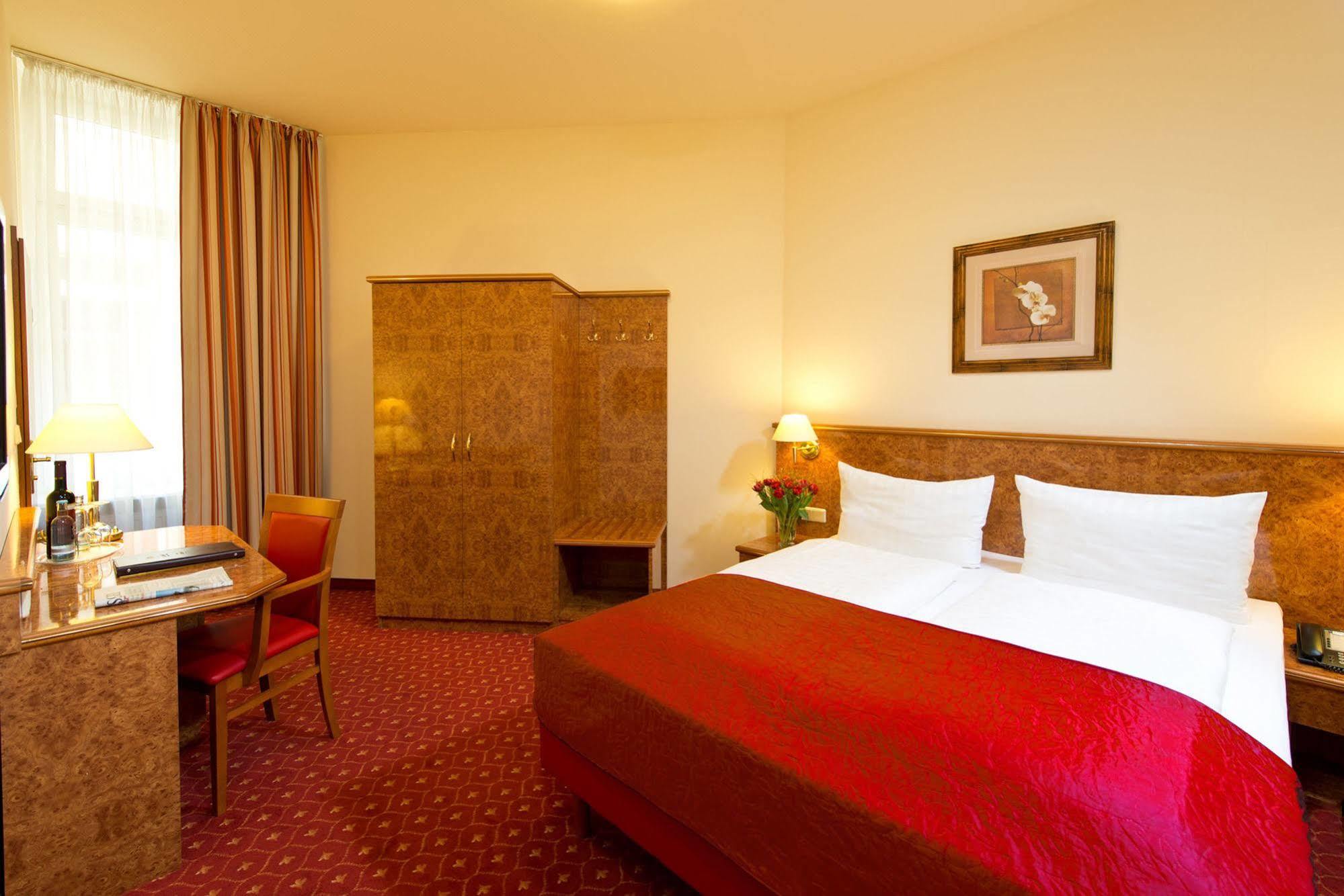Hotel & Zarenhof Mitte Berlin