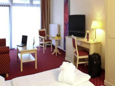 Hotel Chateau Kurfuerstendamm 4*