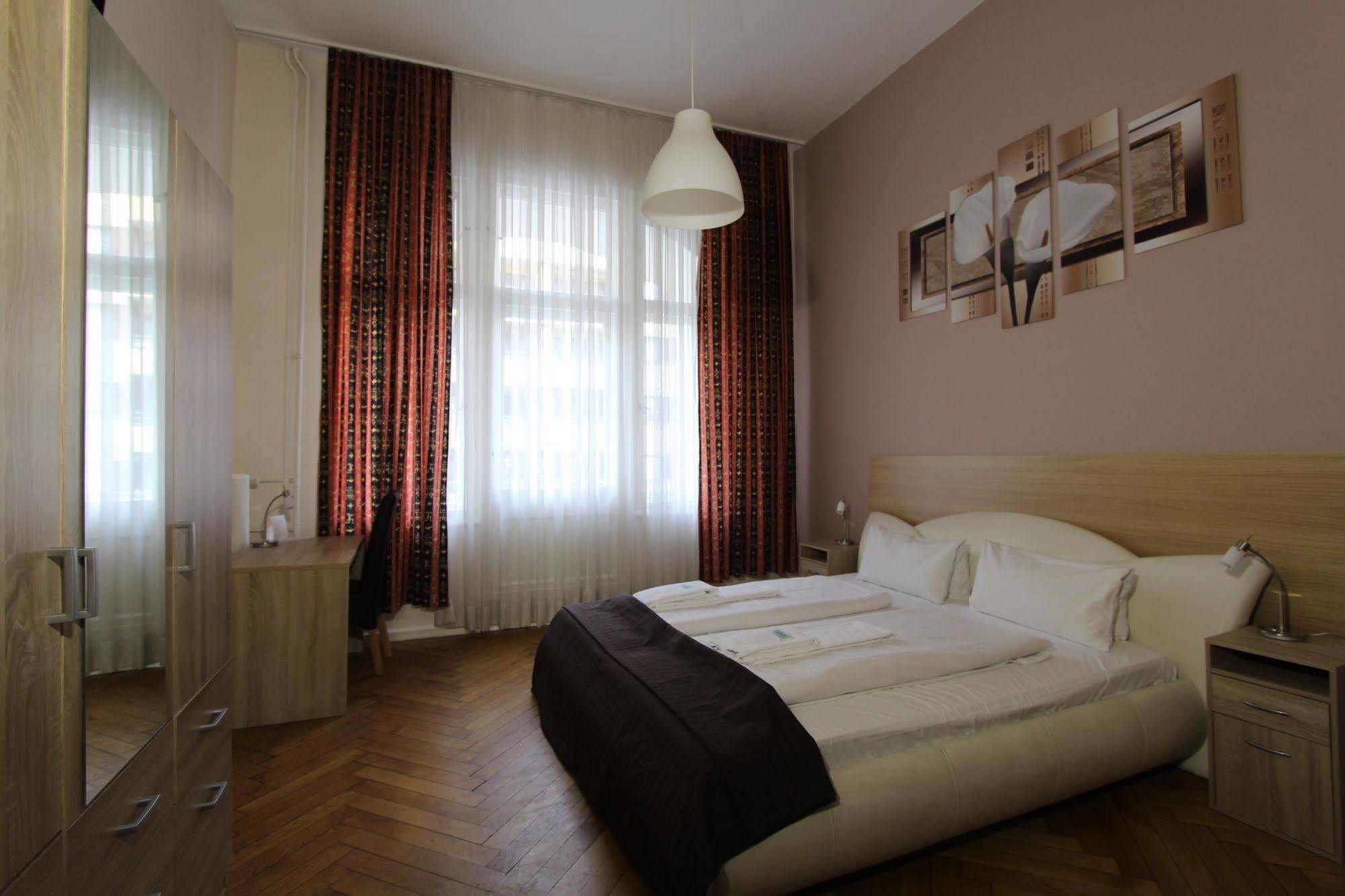 Hotel Elegia Am Kurfuerstendamm