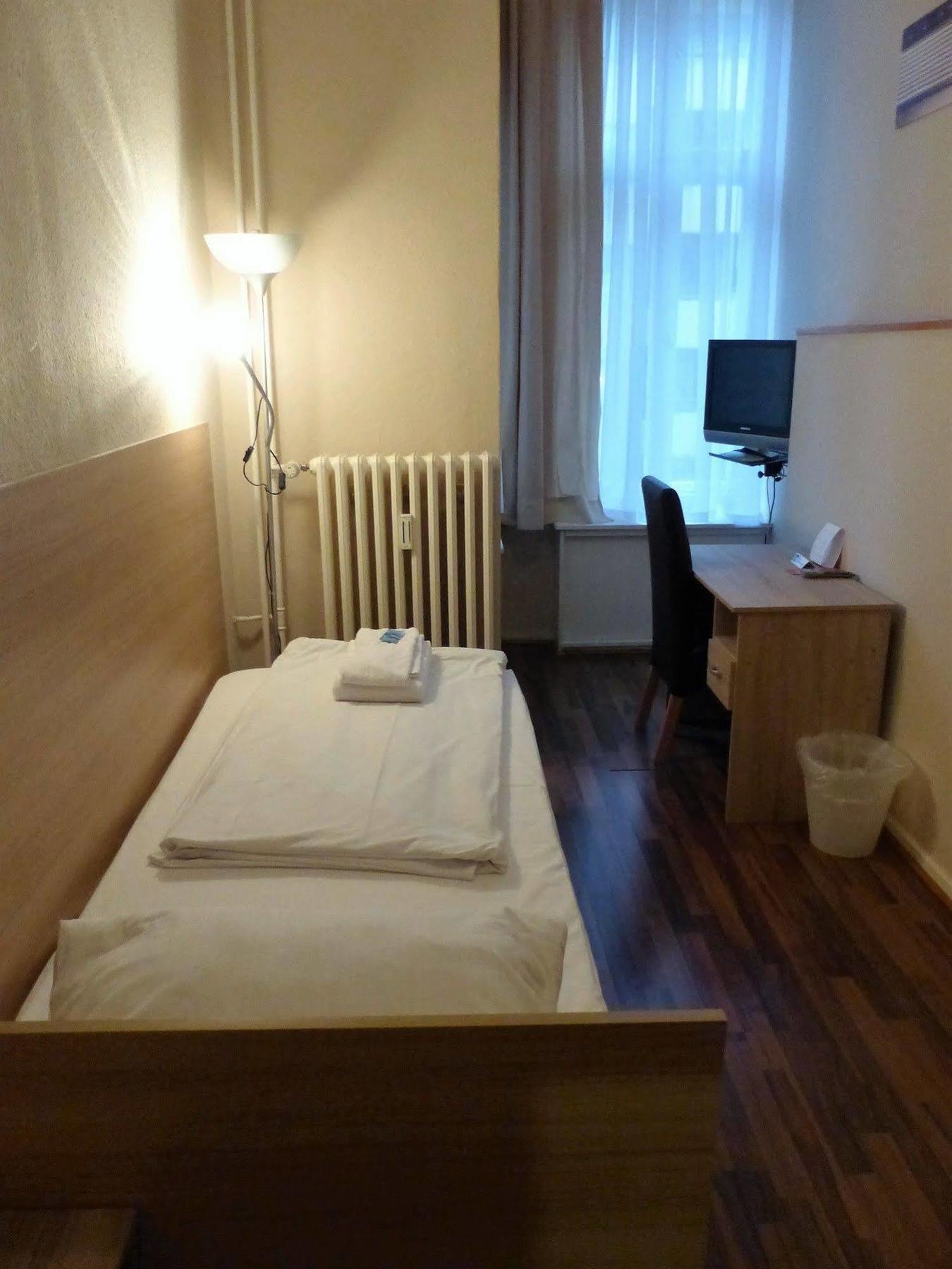 Hotel Elegia Am Kurfuerstendamm 2*