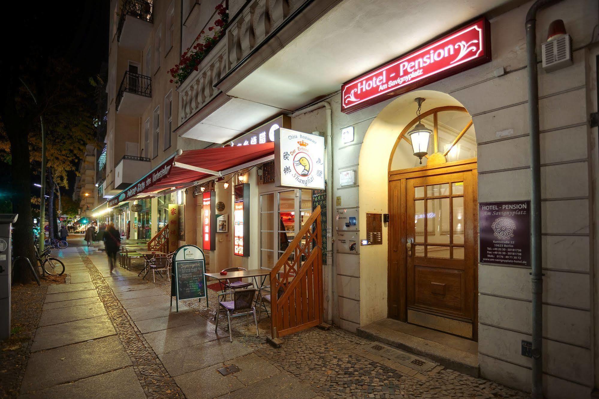 Gasthof Hotel-pension Am Savignyplatz 2*