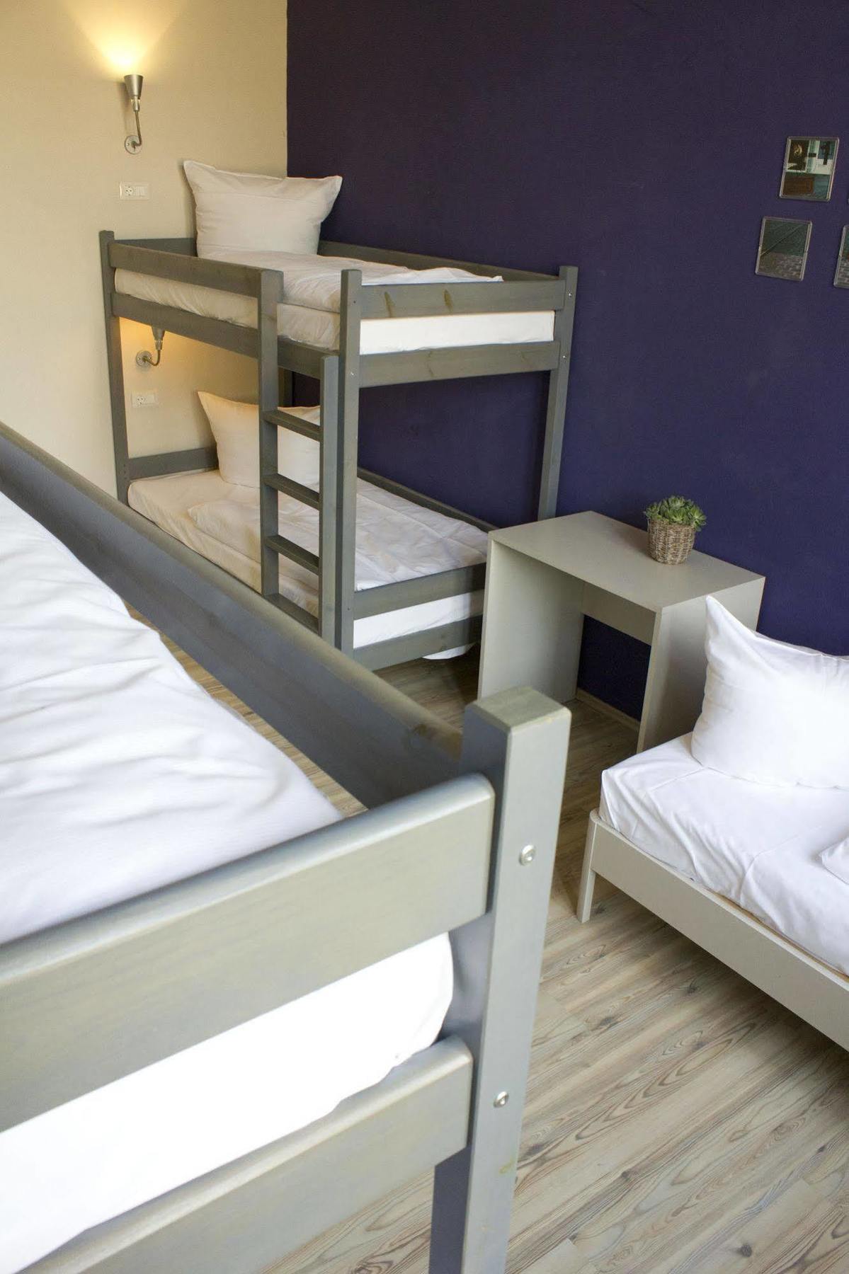 Und 3* Berlin