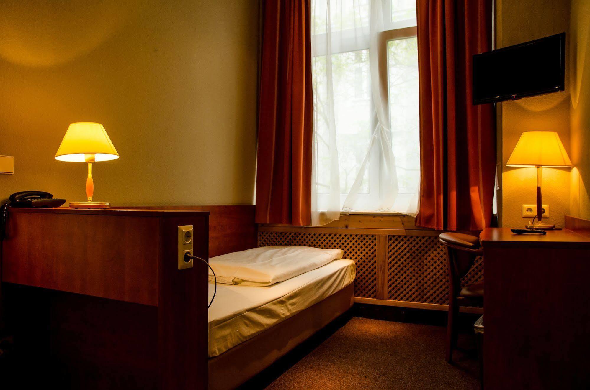 Astrid Am Kurfuerstendamm 3* Berlin