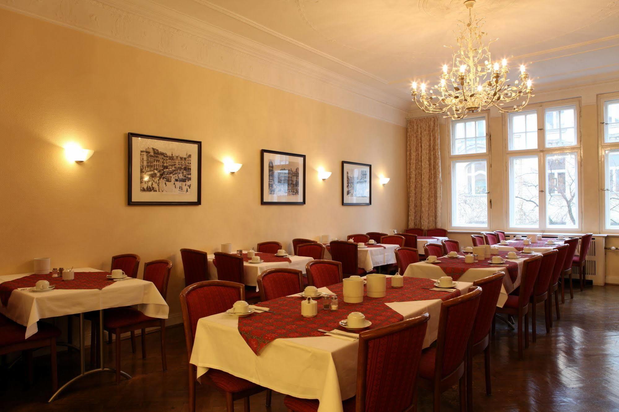 Hotel Kurfuerst Am Kurfuerstendamm
