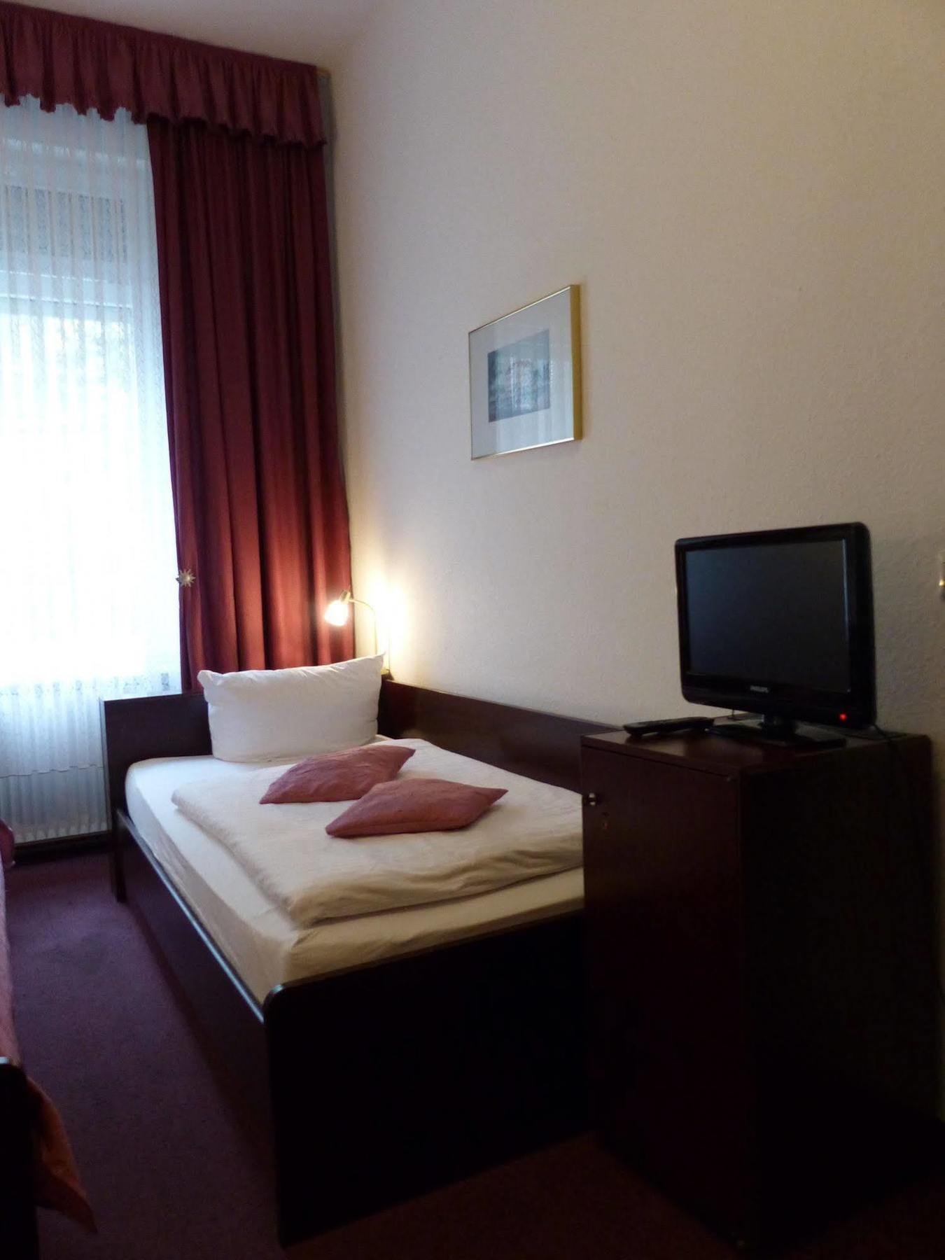 Novalis Guest house