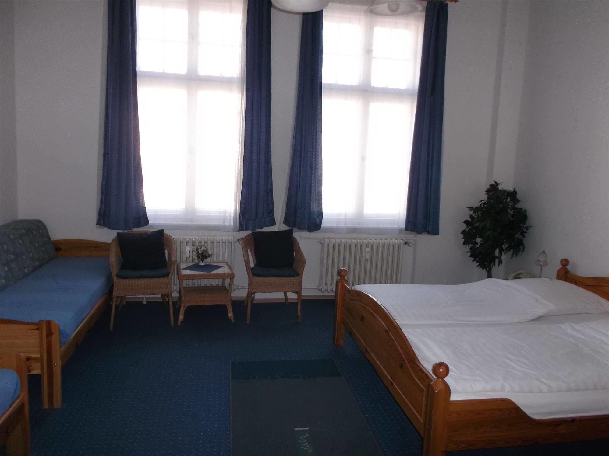 Bed & Breakfast Bregenz 3*