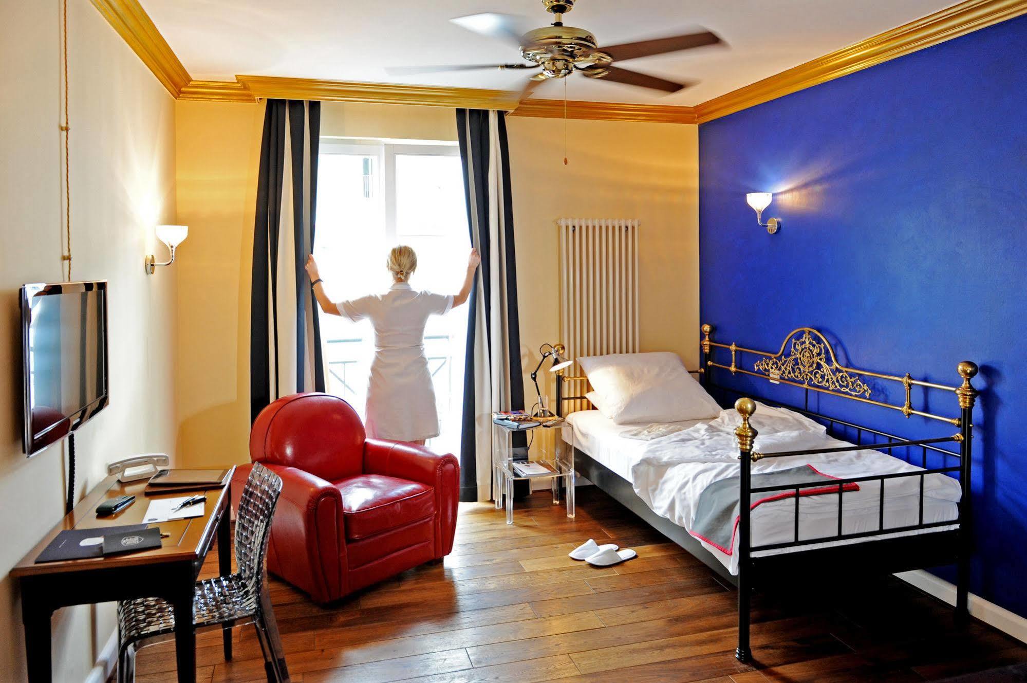 Bob W Mitte Aparthotel