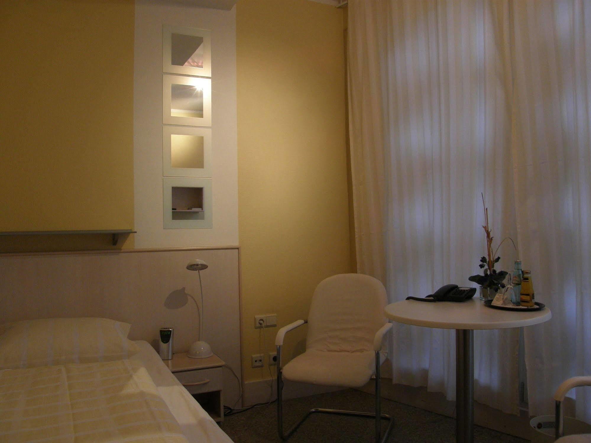 Hostel Jugendgaestehaus St.-michaels-heim Berlin