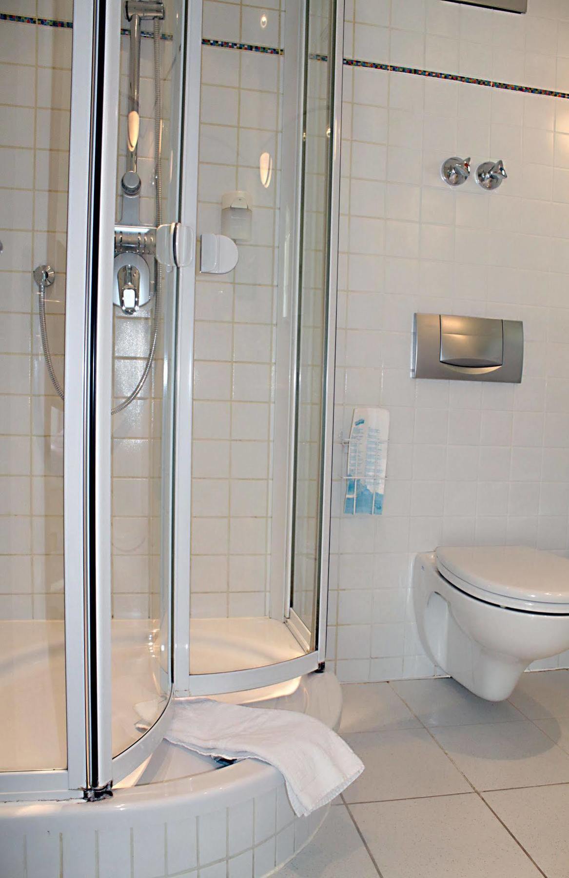 Hostel Jugendgaestehaus St.-michaels-heim *
