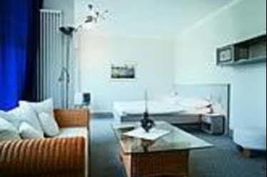 Jugendgaestehaus St.-michaels-heim *