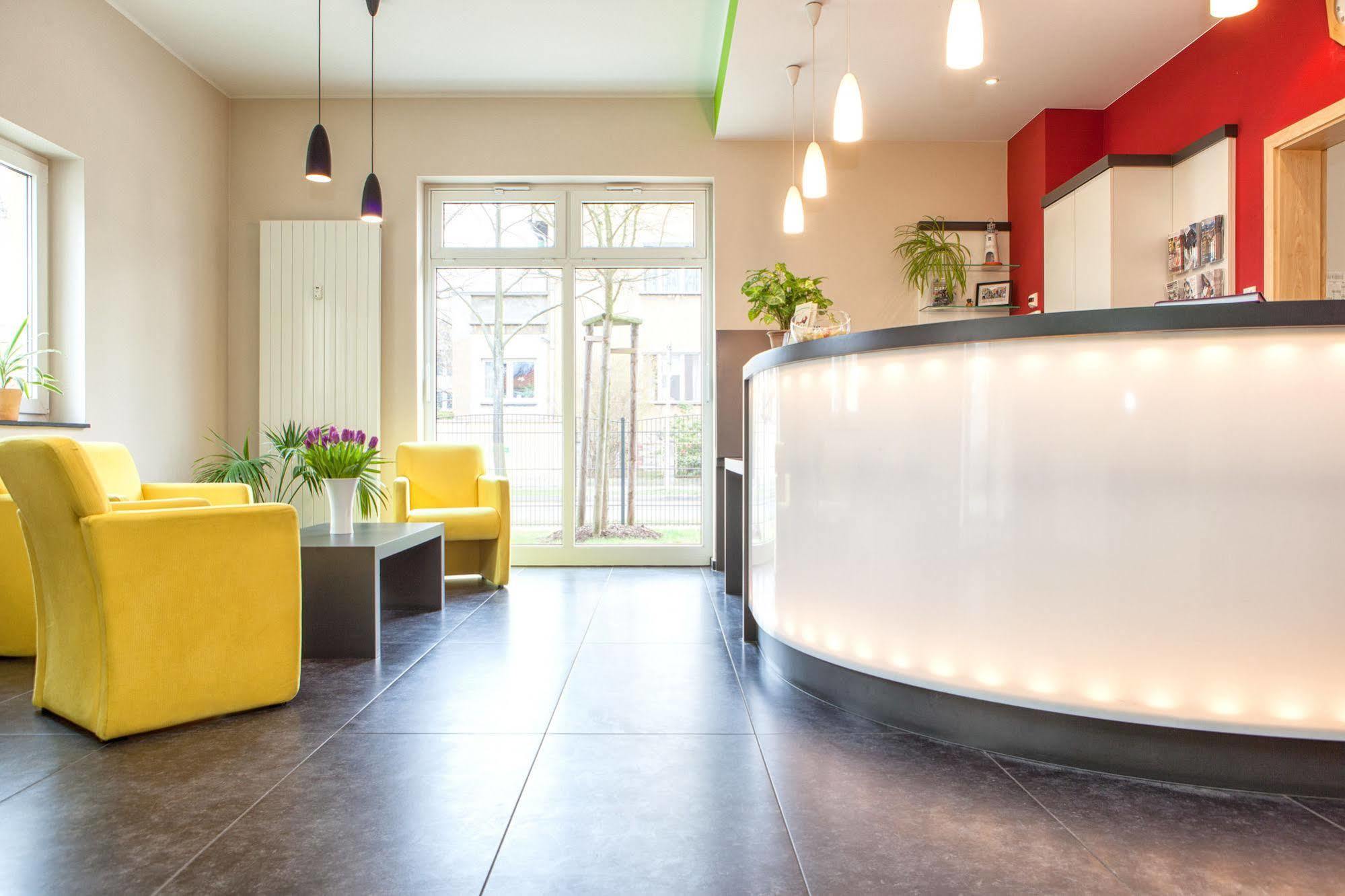 Mit-mensch Hotel