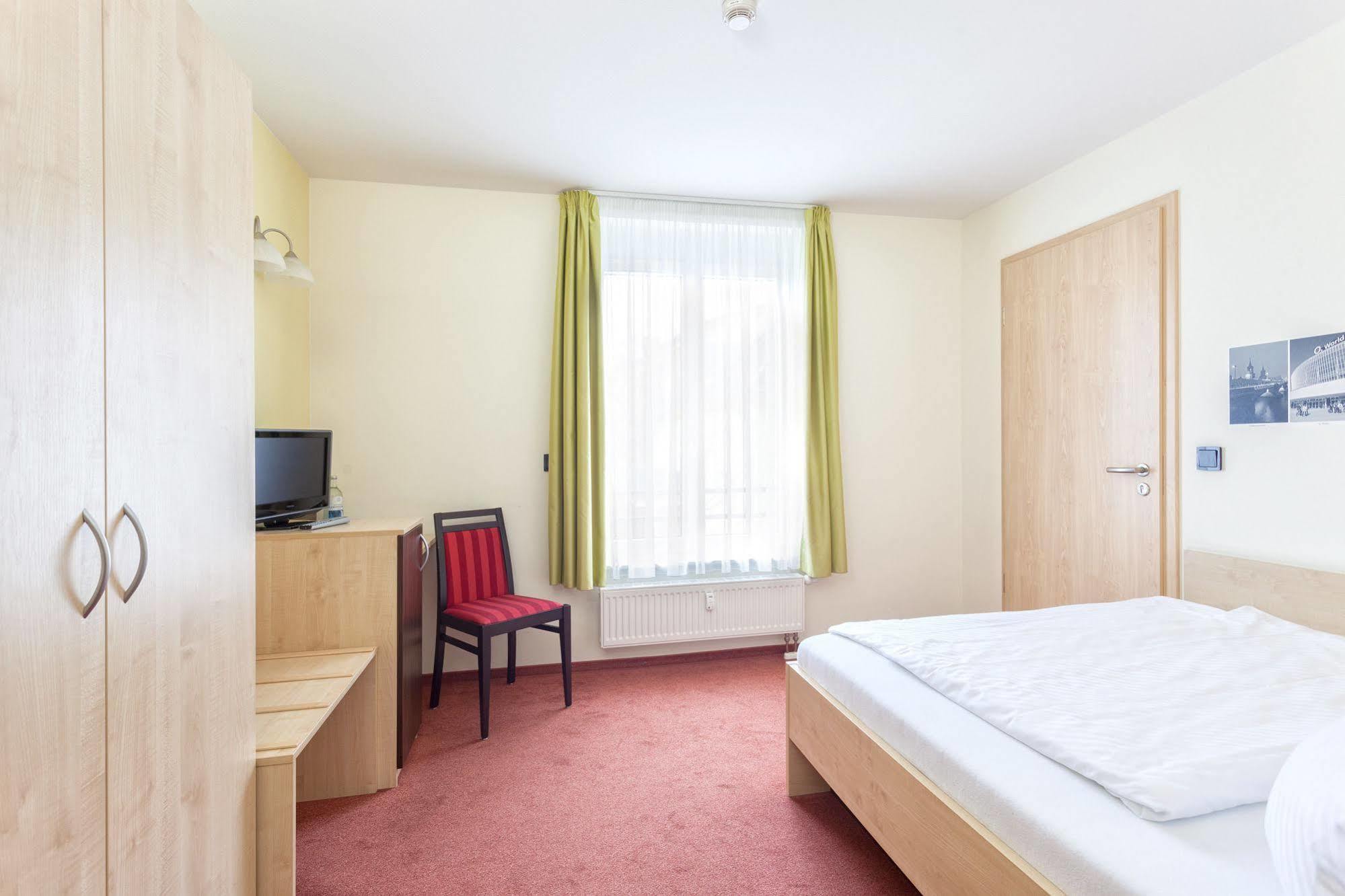 Hotel Mit-mensch Berlin
