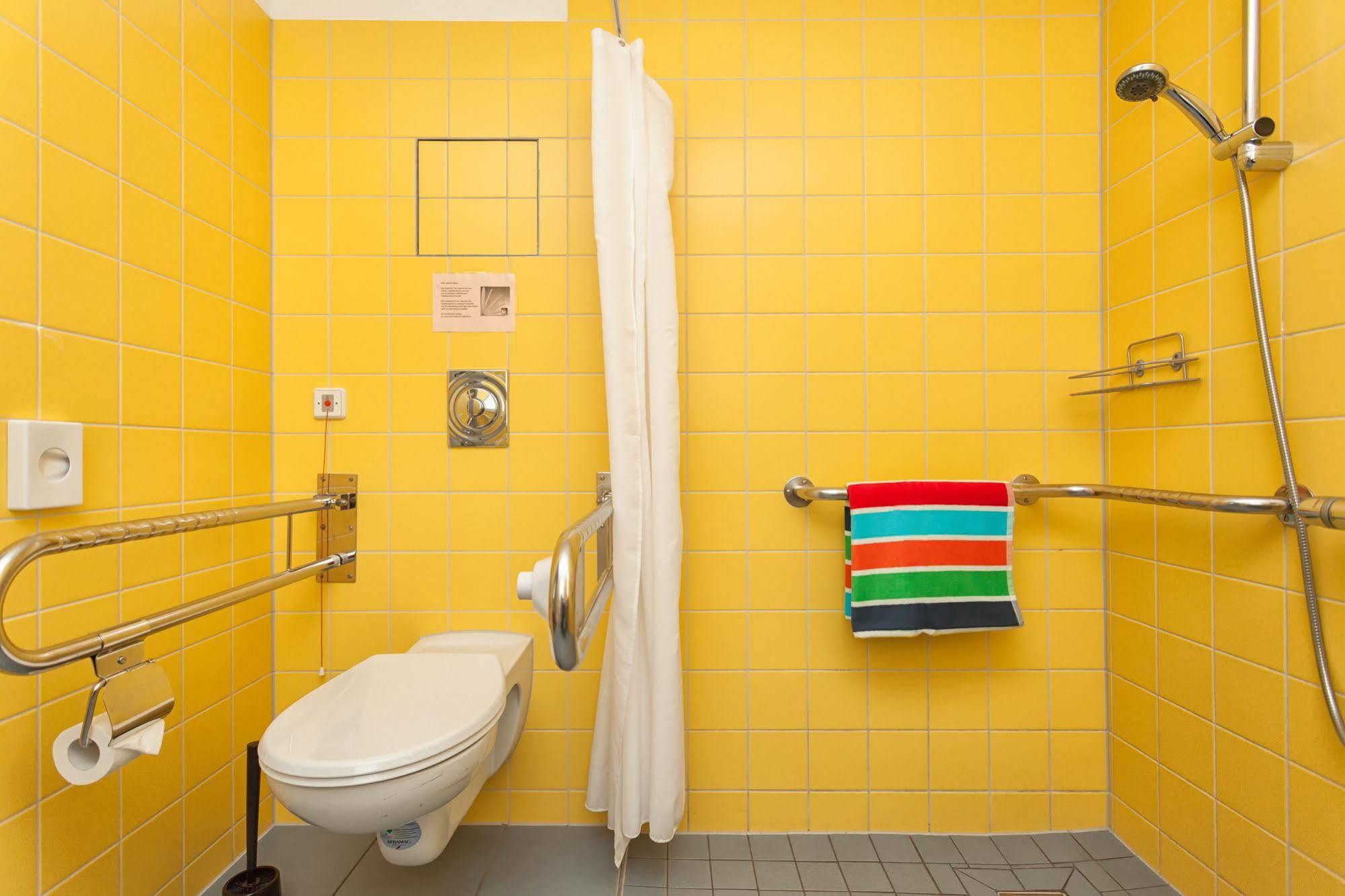 Mit-mensch Hotel 3*
