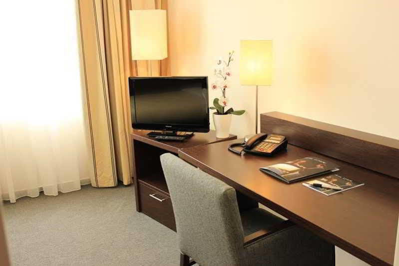 Hotel Luetzow 3*