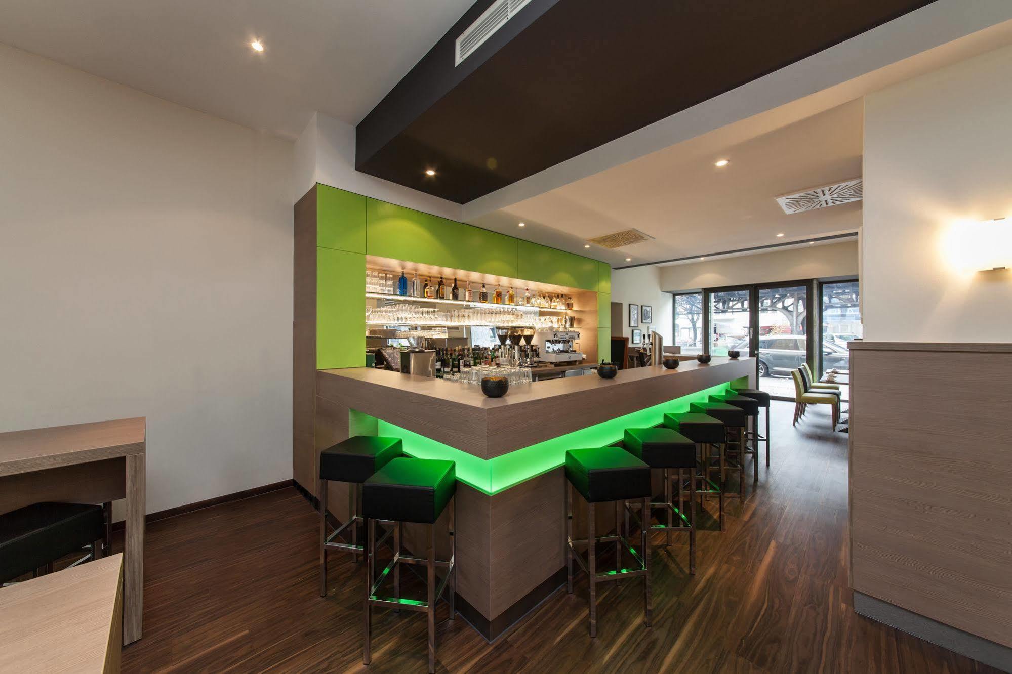 Novum Style Aldea Hotel