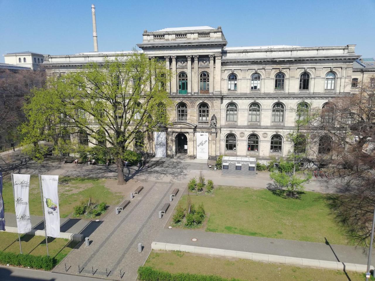 Holiday Near Central Station * Berlin