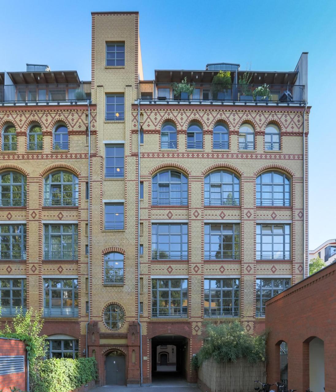 Apartment The Melchior, Luxury Industry Loft In Mitte Up To 5 Ppl With 2 Bath