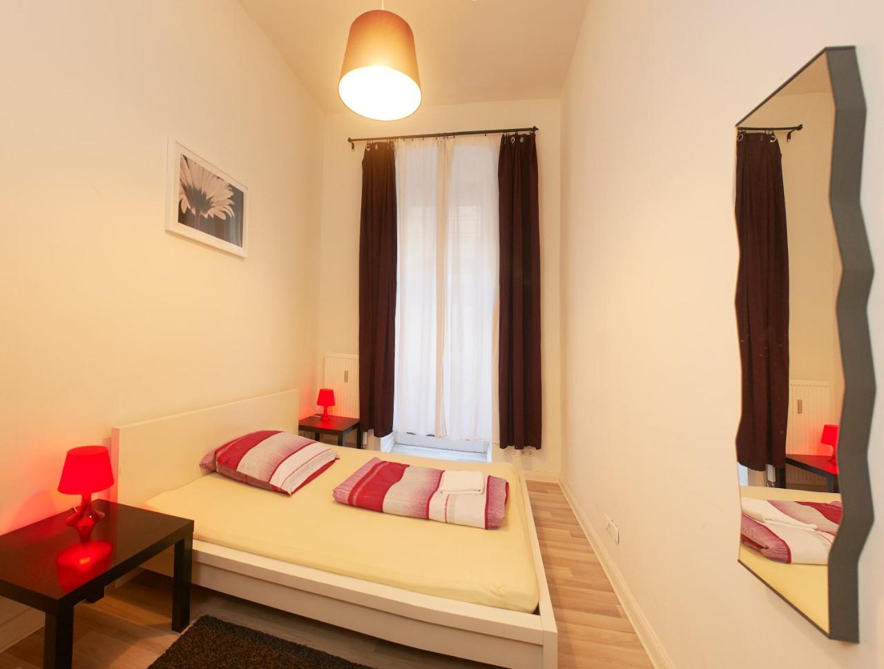 Littlefriedrichrooms @ Propellerwerk