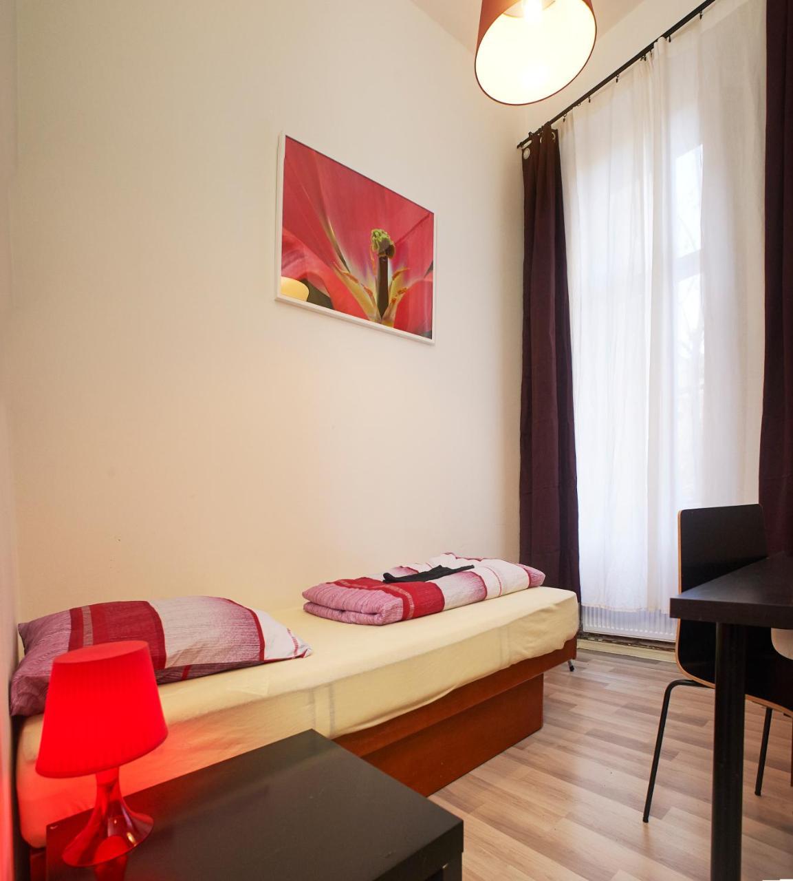 Guest house Littlefriedrichrooms @ Propellerwerk
