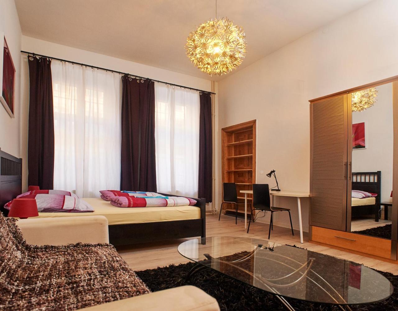 Littlefriedrichrooms @ Propellerwerk Guest house 2*