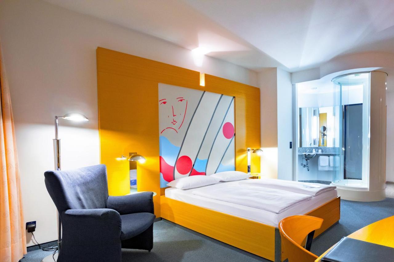 Hotel Ostbahnhof 4*