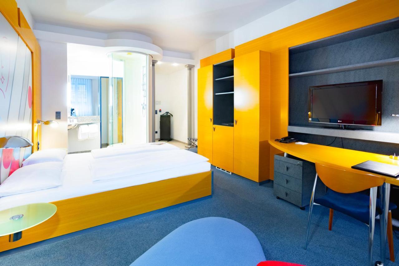 Ostbahnhof Hotel 4*