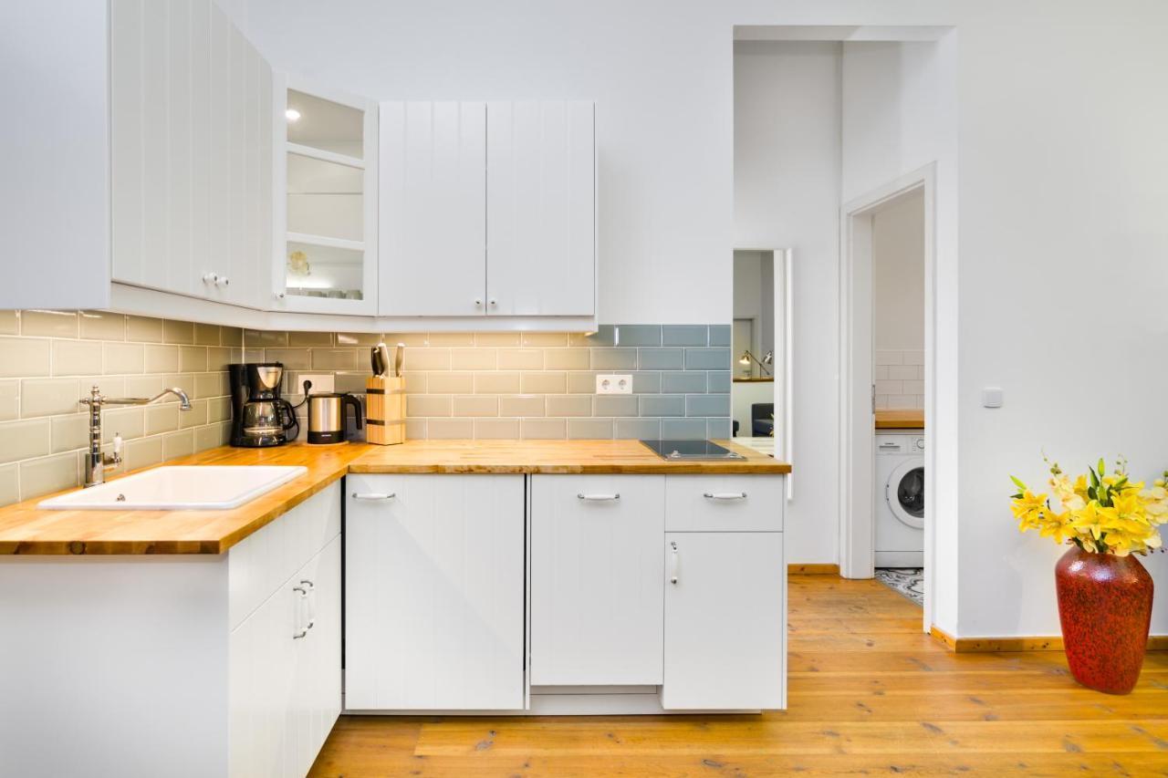 The Melchior, Luxury Industry Loft In Mitte Up To 5 Ppl With 2 Bath Apartment Berlin