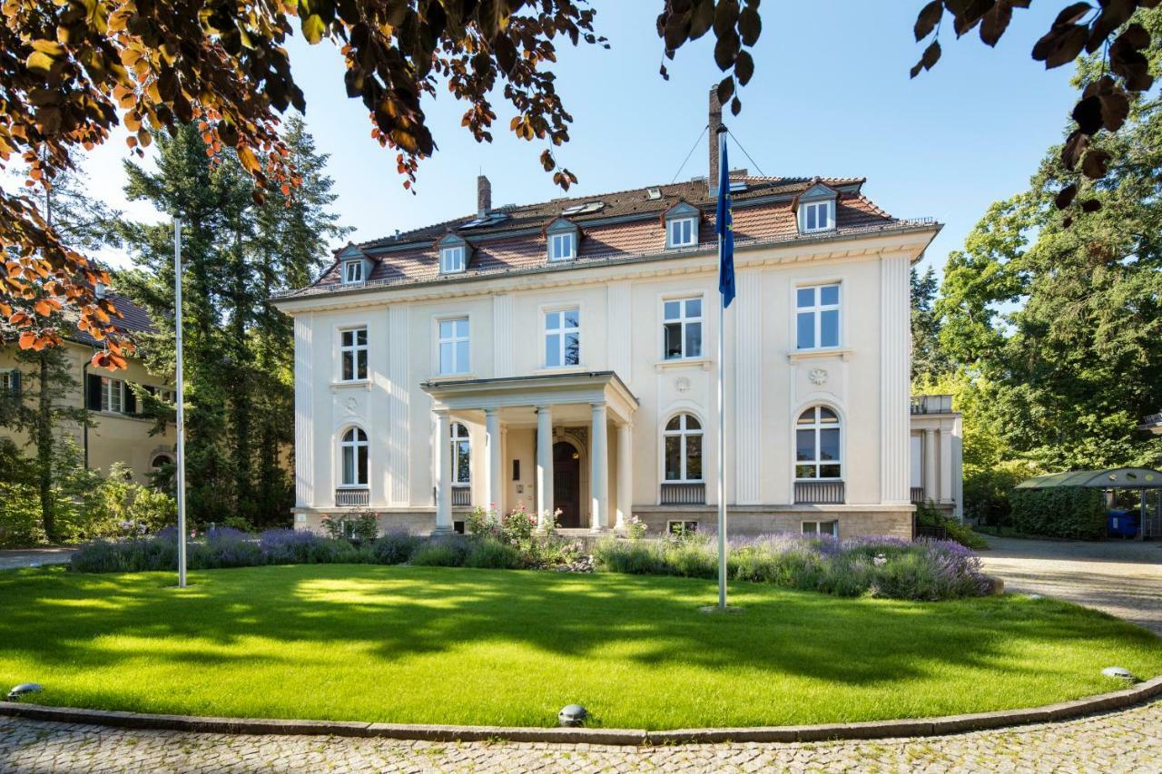 Europaeische Akademie 3* Berlin