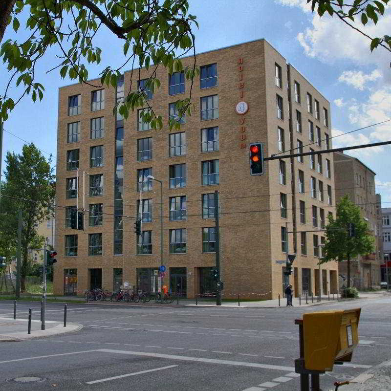 Hotel H+ 4youth 3*