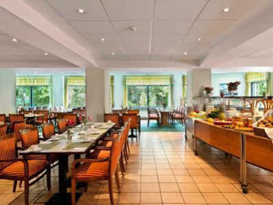 Hotel Good Morning + East 3*
