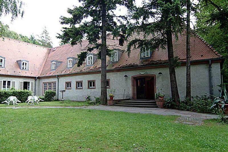 Gaestehaus Der Polizei Kro