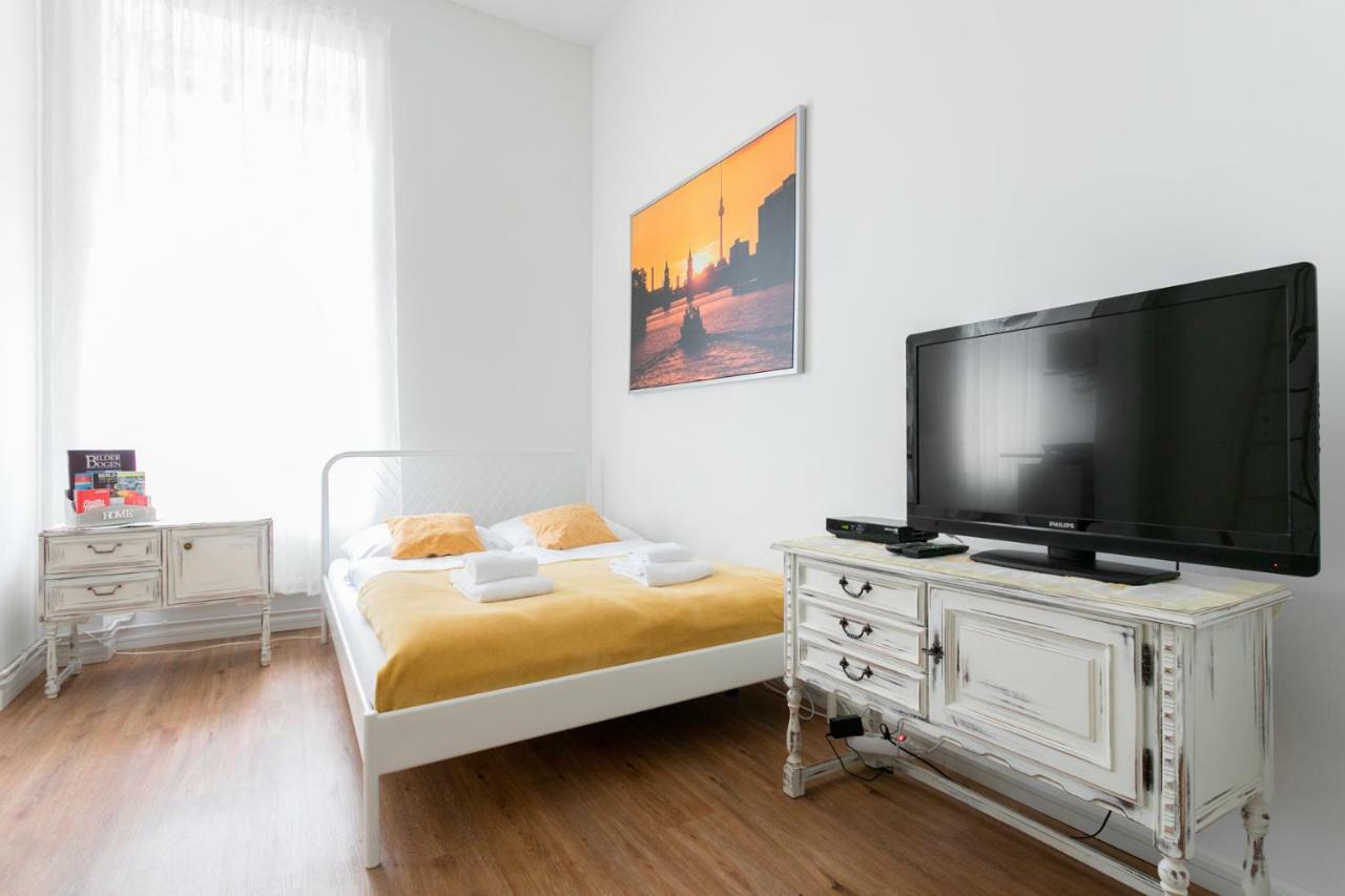 City Studio In Friedrichshain Apartment *