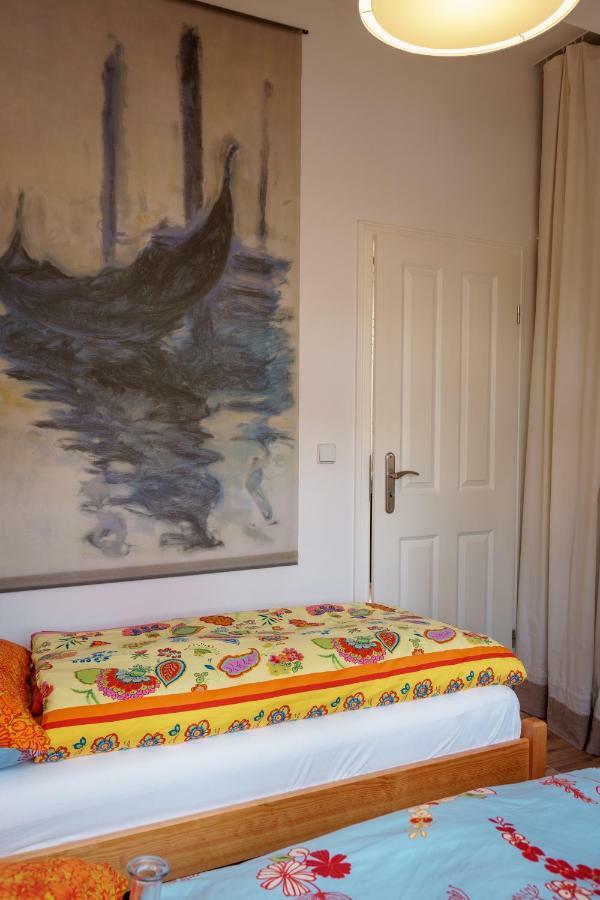 Ferienwohnung Berlin Apartment *