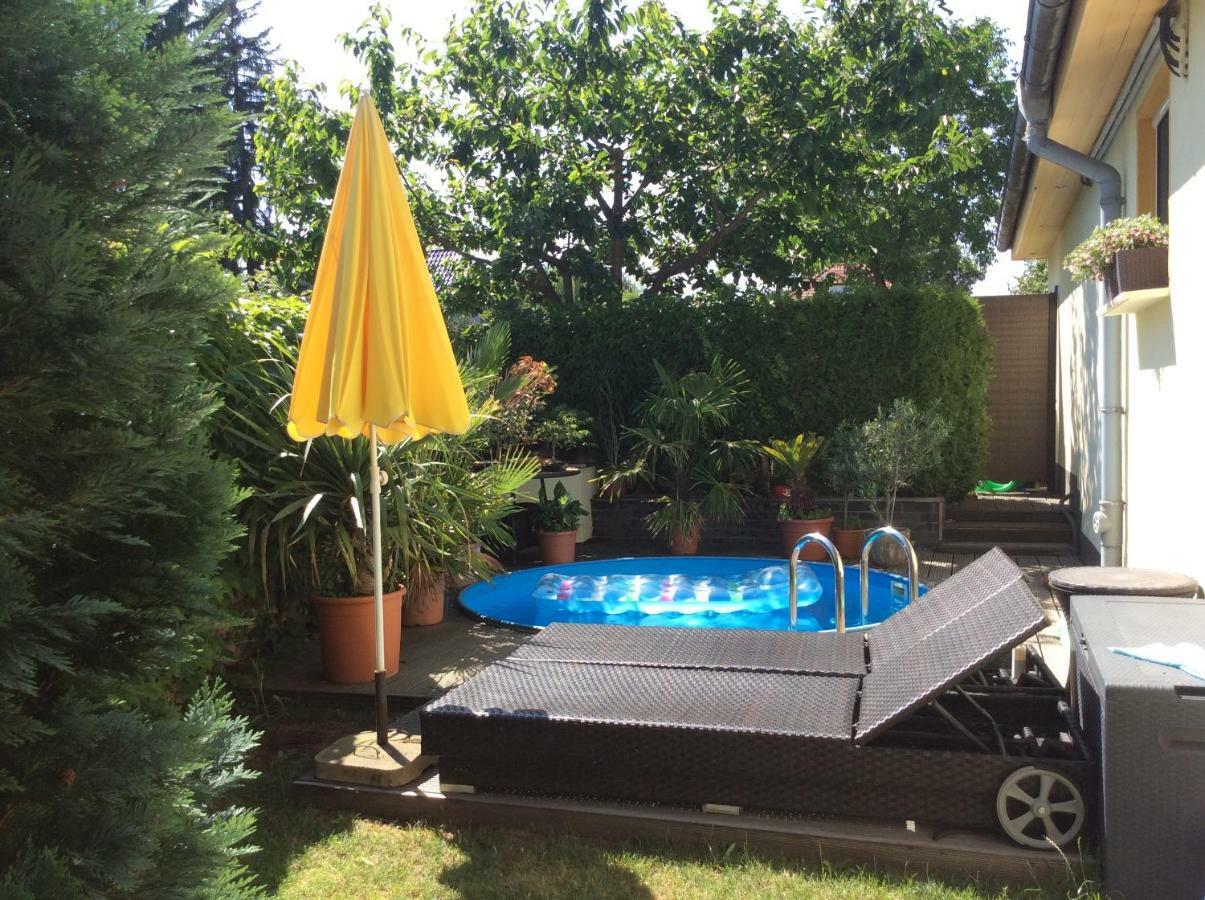 Ferienwohnung Mahlsdorf-ein Quantchen Mehr * Berlin