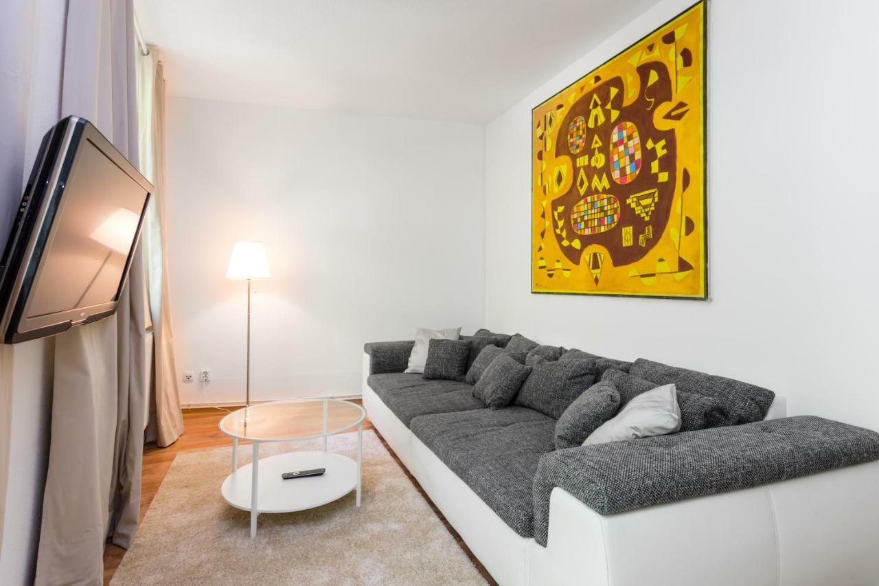 Der Schoene Ernst Apartment *