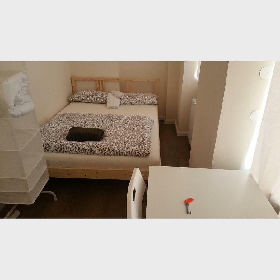 Lodgecity - Private B Hostel *