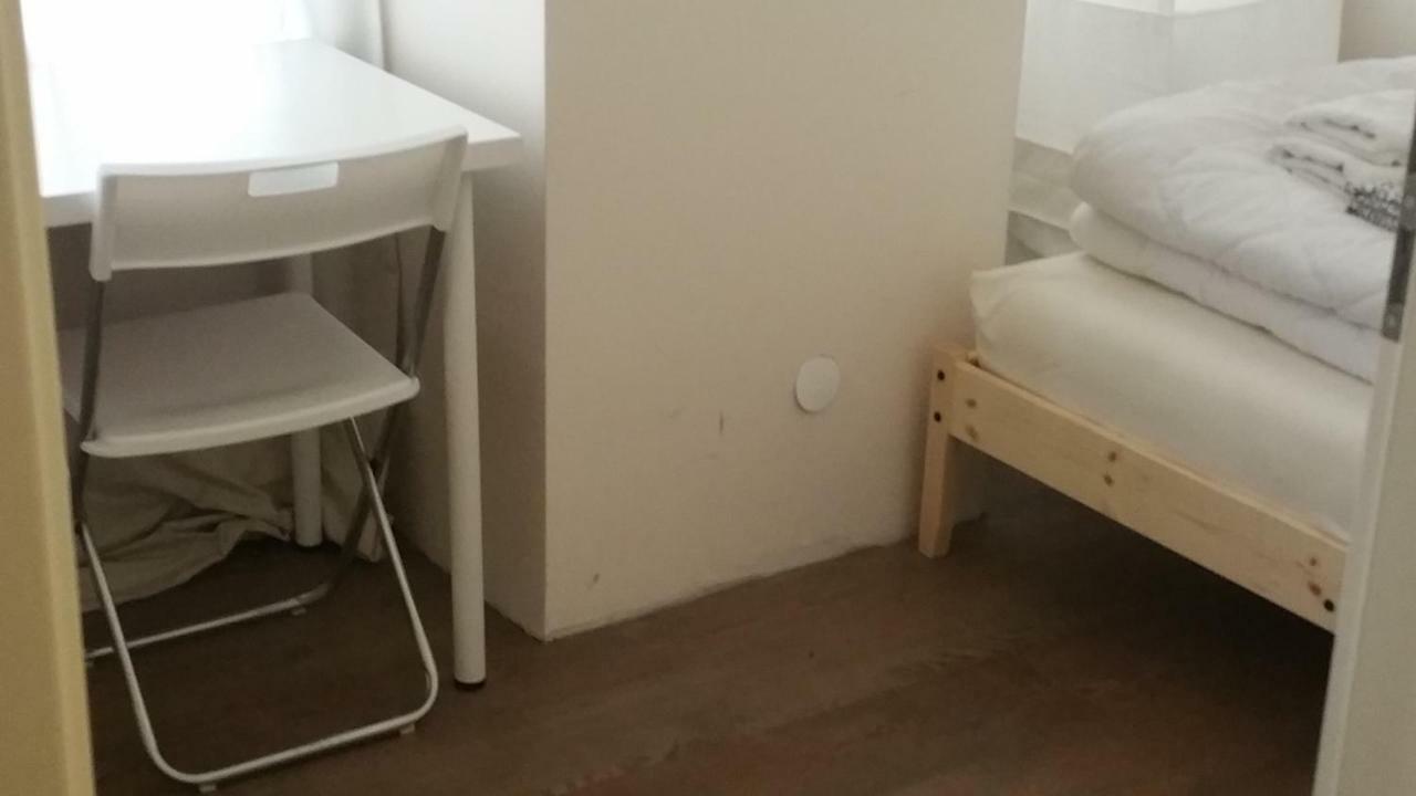 Hostel Lodgecity - Private B Berlin