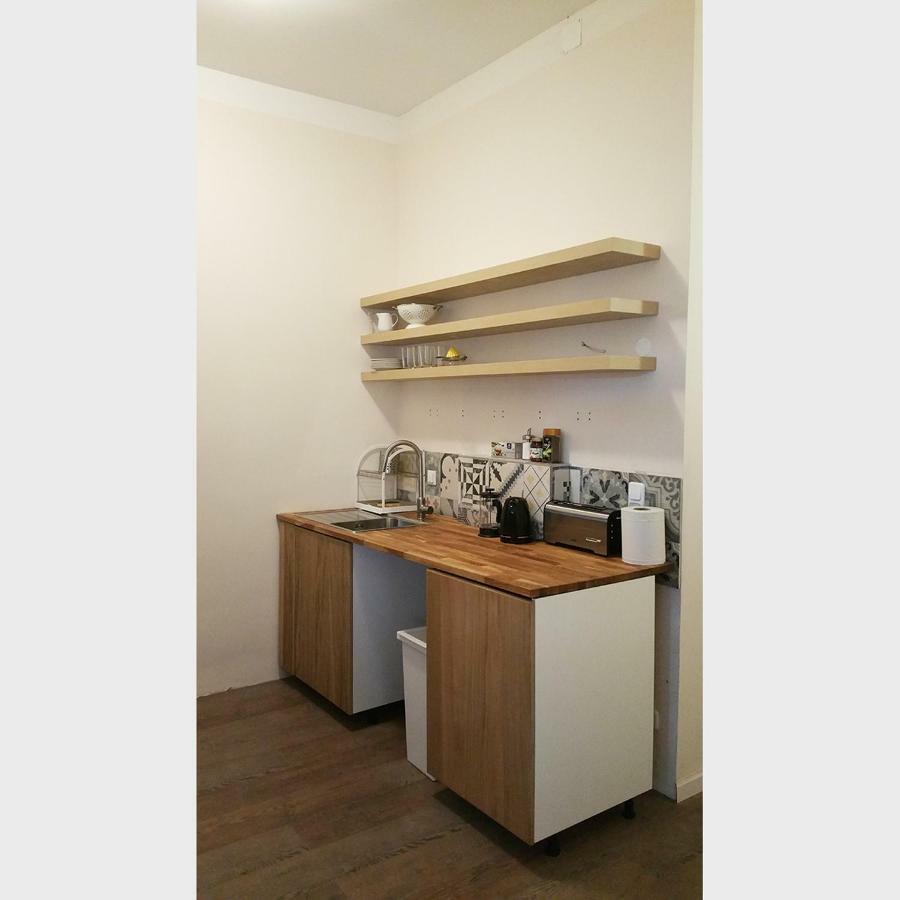 Lodgecity - Private B Hostel *